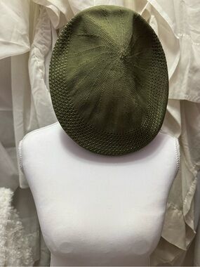 Men's Olive Knit Hat - Casual Flat Cap